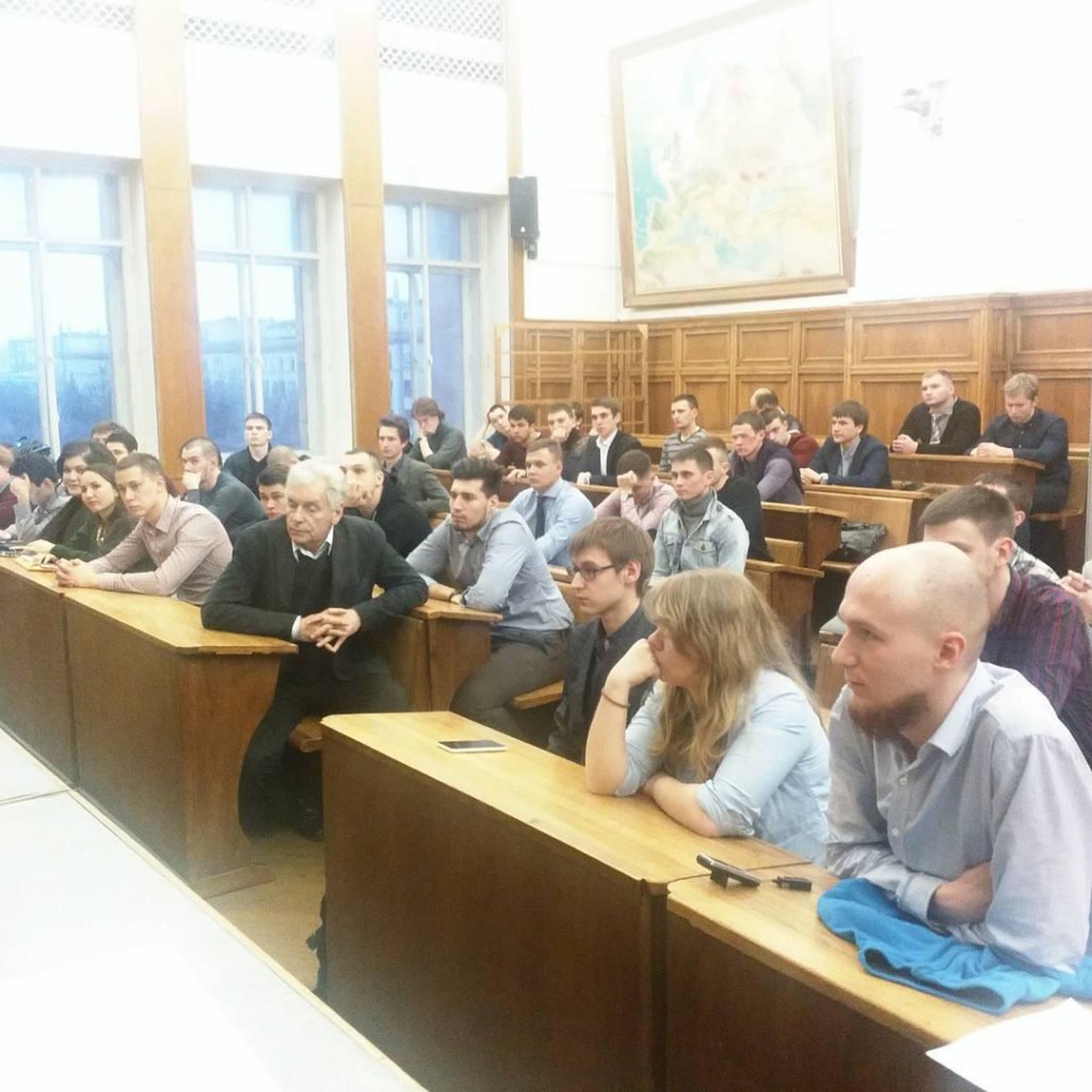 На заседании комиссии 22 марта 2016 года.
