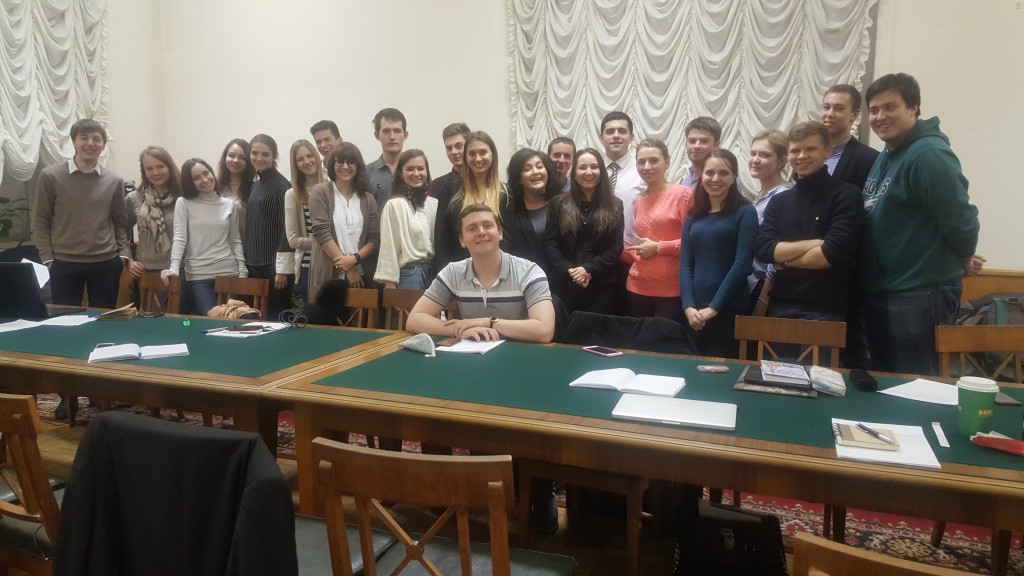 Члены и гости заседания Студенческого совета МГУ