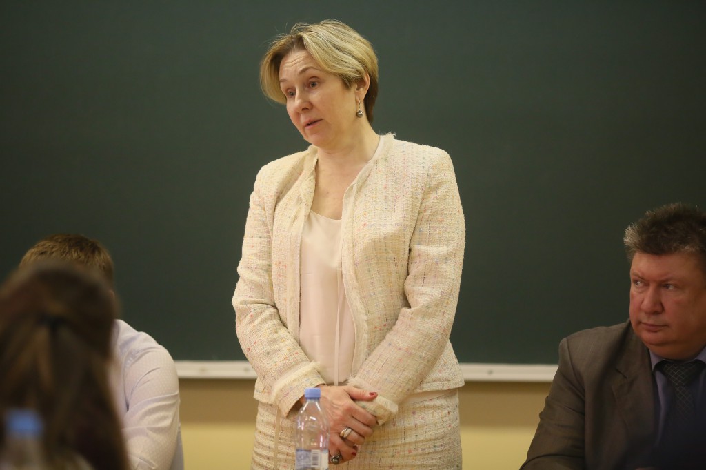 Проректор Гребнева